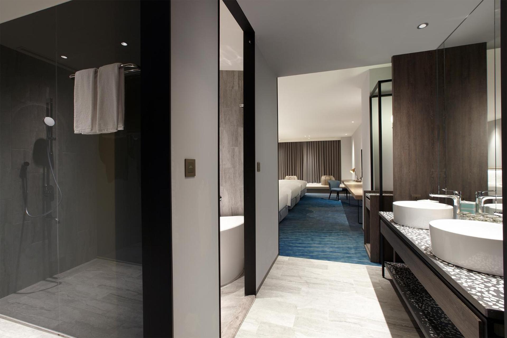 Cozzi Blu Hotel Zhongli Exterior photo A bathroom at the hotel